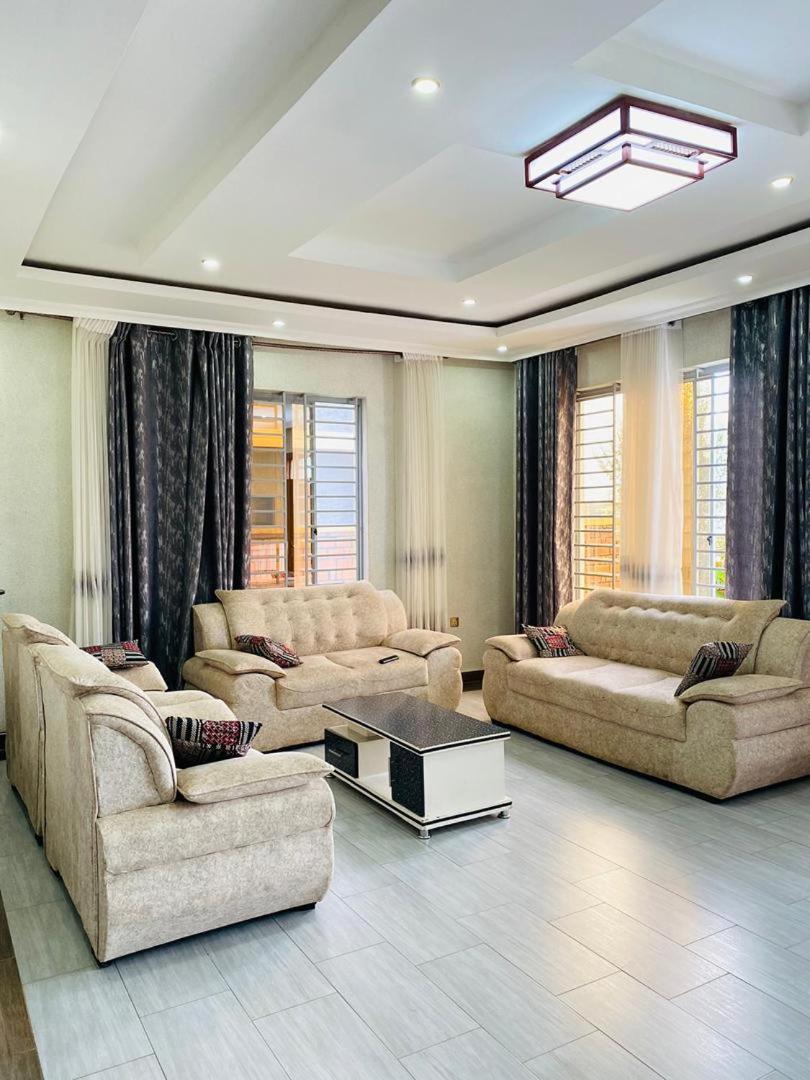 Stella Residence And Cuisine คิกาลี ภายนอก รูปภาพ